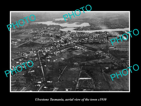 OLD LARGE HISTORIC PHOTO OF ULVESTONE TASMANIA, AERIAL VIEW OF THE TOWN c1930