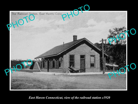 OLD LARGE HISTORIC PHOTO OF EAST HAVEN CONNECTICUT, THE RAILROAD STATION c1920