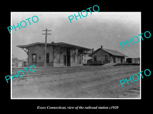 OLD LARGE HISTORIC PHOTO OF ESSEX CONNECTICUT, THE RAILROAD STATION c1920