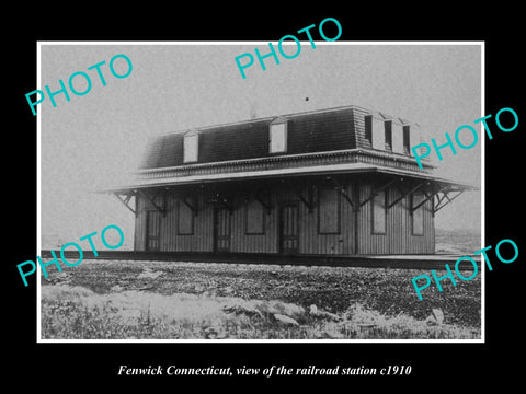 OLD LARGE HISTORIC PHOTO OF FENWICK CONNECTICUT, THE RAILROAD STATION c1910