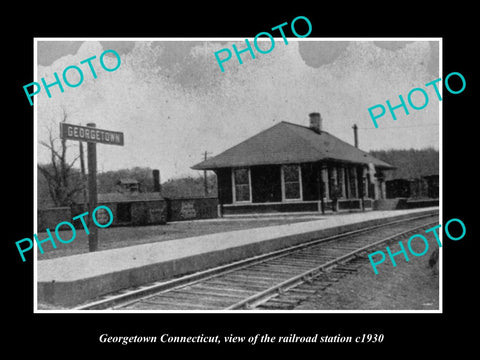 OLD LARGE HISTORIC PHOTO OF GEORGETOWN CONNECTICUT, THE RAILROAD STATION c1930