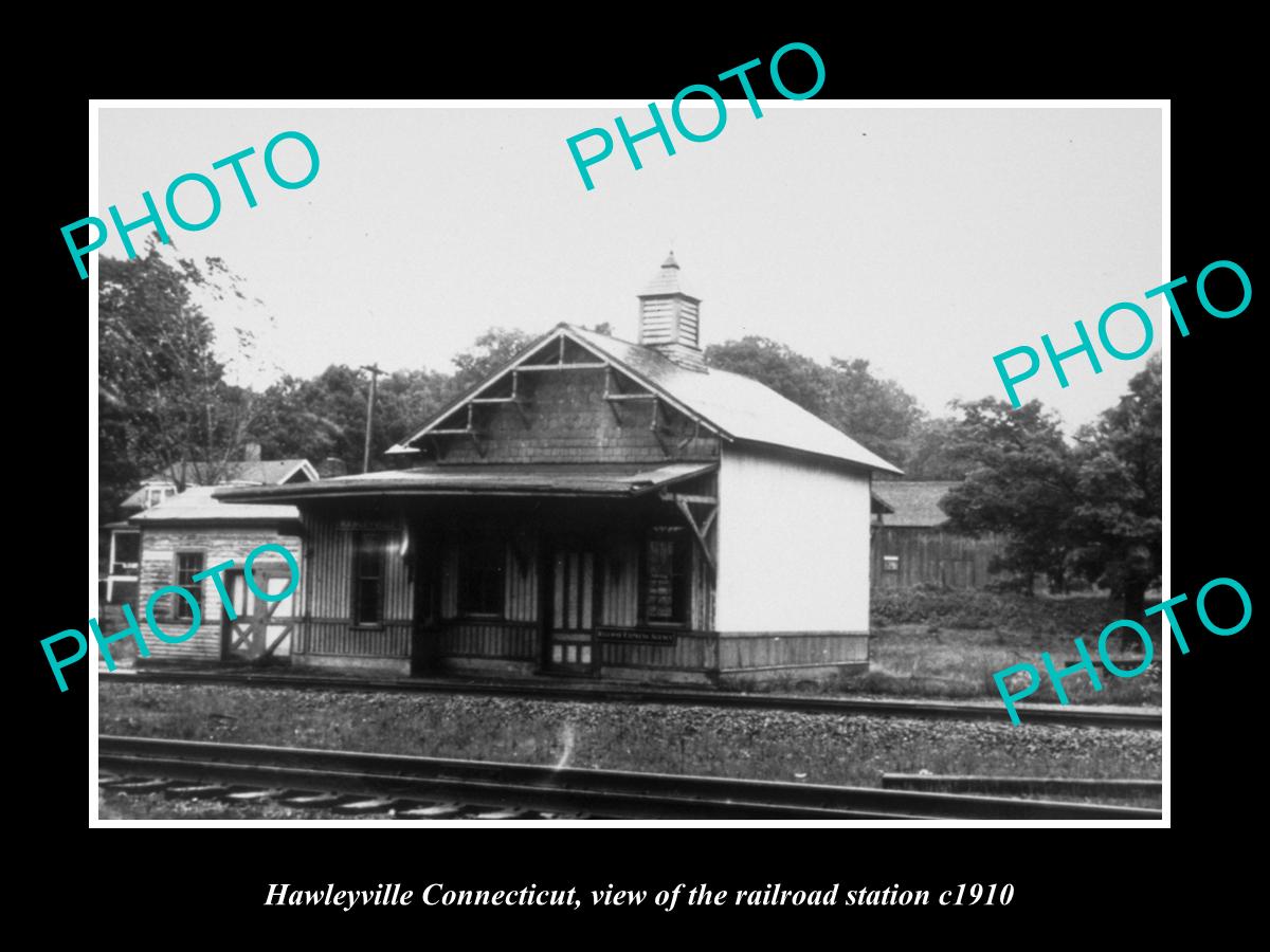 OLD LARGE HISTORIC PHOTO OF HAWLEYVILLE CONNECTICUT, THE RAILROAD STATION c1910