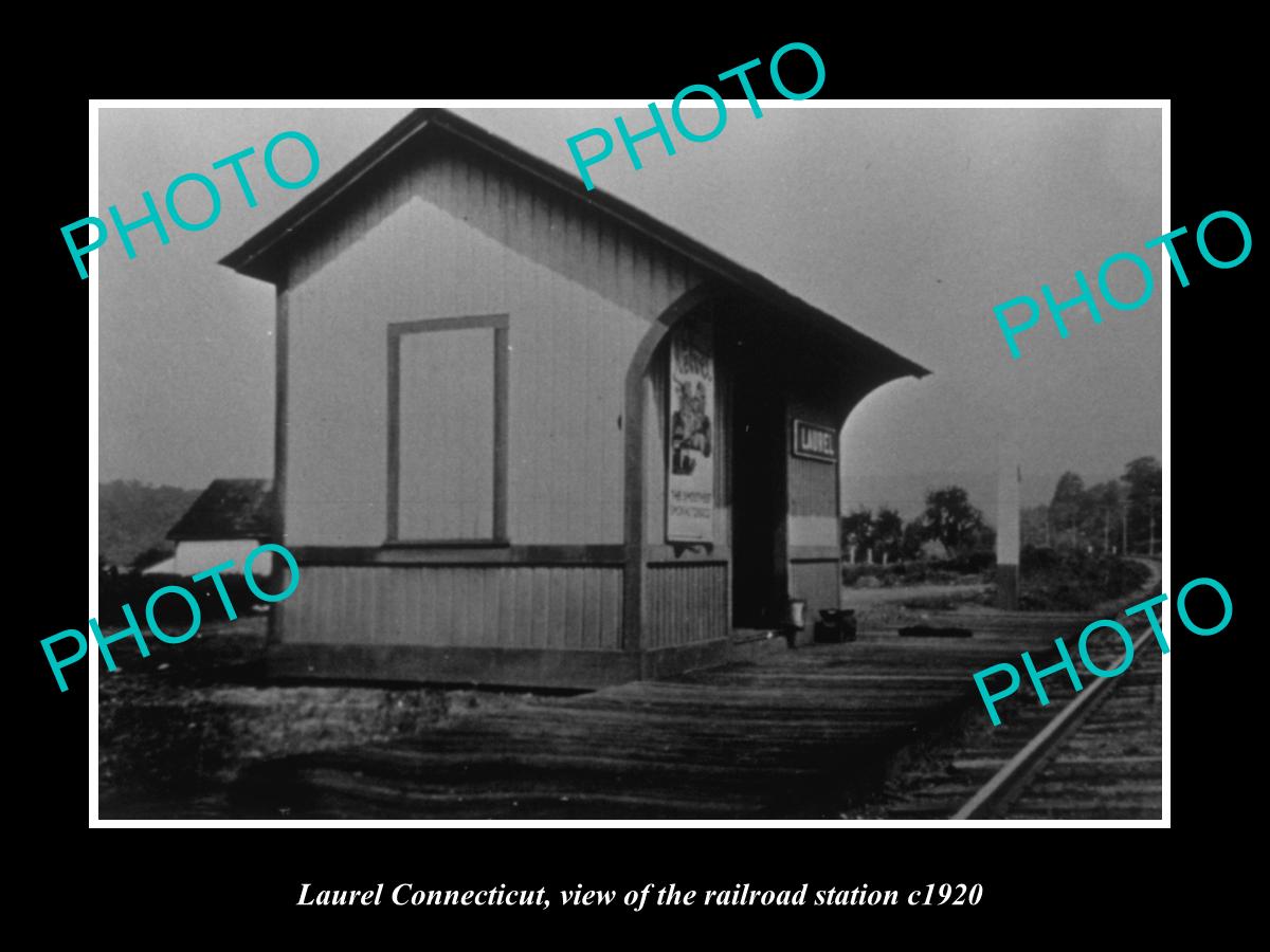 OLD LARGE HISTORIC PHOTO OF LAUREL CONNECTICUT, THE RAILROAD STATION c1920