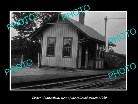 OLD LARGE HISTORIC PHOTO OF LISBON CONNECTICUT, THE RAILROAD STATION c1920