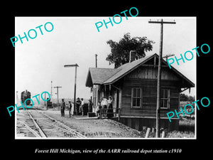 OLD LARGE HISTORIC PHOTO OF FOREST HILL MICHIGAN, THE RAILROAD STATION c1920