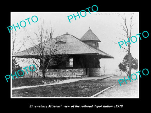 OLD LARGE HISTORIC PHOTO OF SHREWSBURY MISSOURI, THE RAILROAD DEPOT STATION 1920