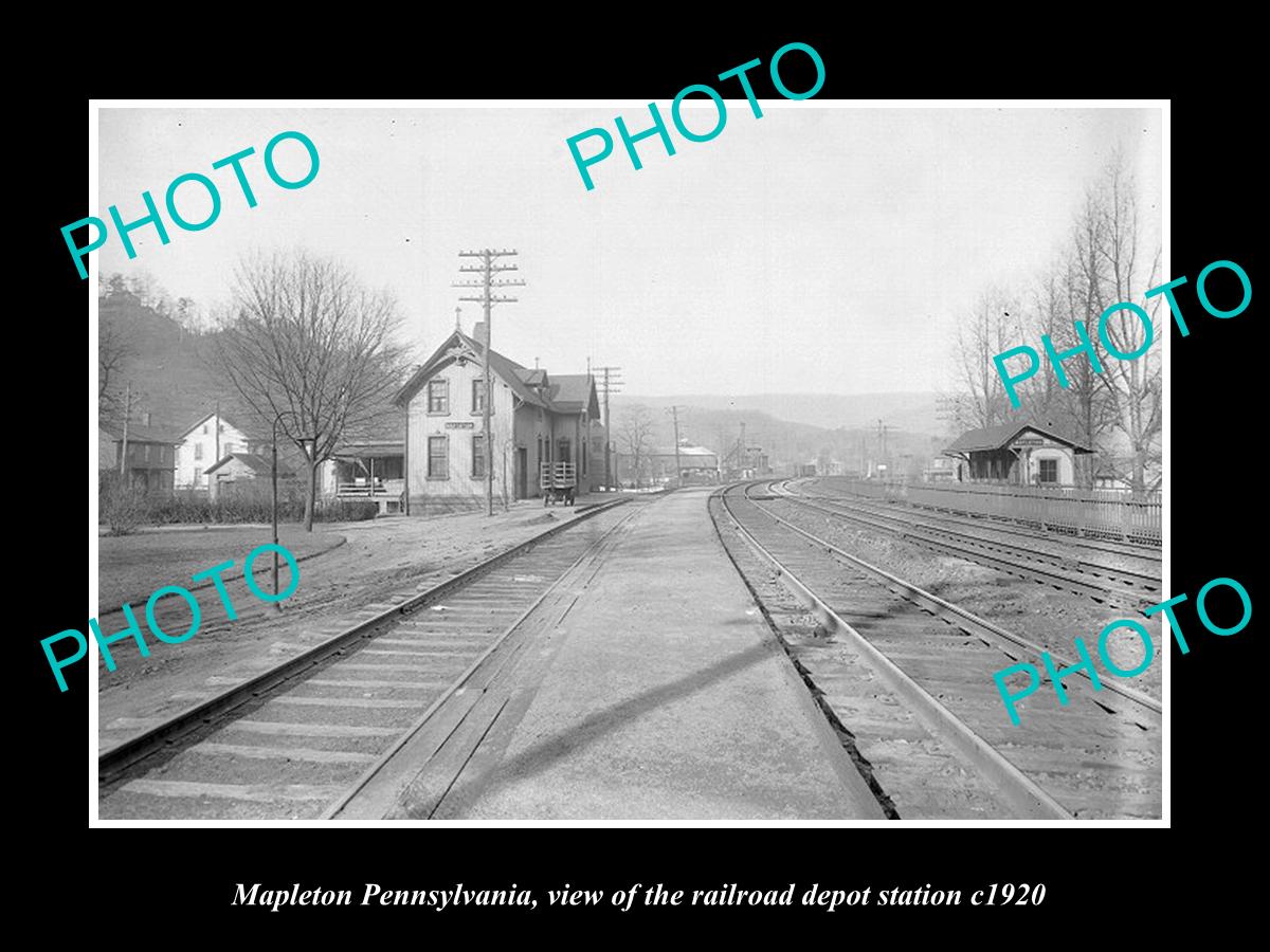 OLD LARGE HISTORIC PHOTO OF MAPLETON PENNSYLVANIA, THE RAILROAD DEPOT c1920