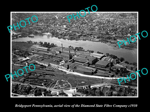 OLD LARGE HISTORIC PHOTO OF BRIDGEPORT PENNSYLVANIA, THE DIAMOND FIBRE Co c1930