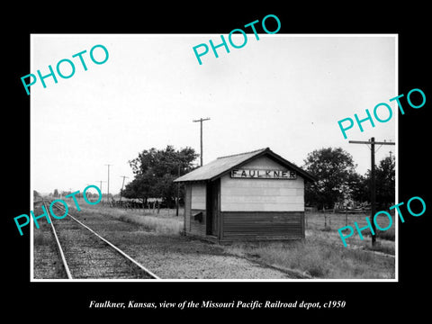 OLD HISTORIC PHOTO OF FAULKNER KANSAS, MISSOURI PACIFIC RAILROAD DEPOT c1950