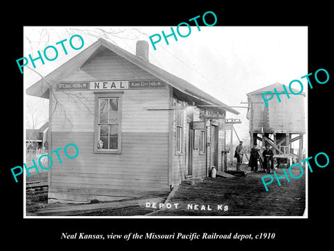 OLD HISTORIC PHOTO OF NEAL KANSAS, MISSOURI PACIFIC RAILROAD DEPOT c1910