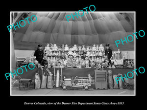 OLD LARGE HISTORIC PHOTO OF DENVER COLORADO, THE FIRE DEPARTMENT SANTA SHOP 1935