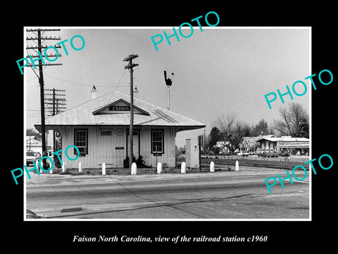 OLD LARGE HISTORIC PHOTO OF FAISON NORTH CAROLINA, THE RAILROAD STATION c1960