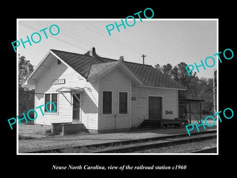 OLD LARGE HISTORIC PHOTO OF NEUSE NORTH CAROLINA, THE RAILROAD STATION c1960