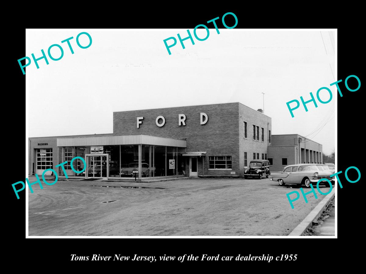 OLD LARGE HISTORIC PHOTO OF TOMS RIVER NEW JERSEY, THE FORD CAR DEALERSHIP c1955