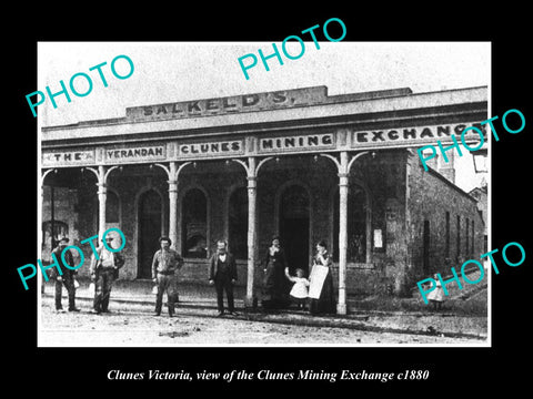 OLD LARGE HISTORIC PHOTO OF CLUNES VICTORIA, THE CLUNES MINING EXCHANGE c1880