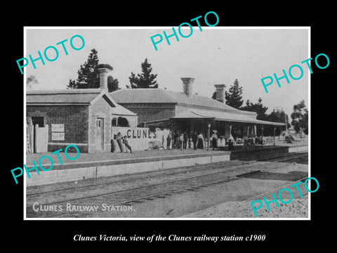 OLD LARGE HISTORIC PHOTO OF CLUNES VICTORIA, VIEW OF THE RAILWAY STATION c1900