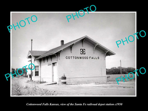 OLD LARGE HISTORIC PHOTO OF COTTONWOOD FALLS KANSAS, THE RAILROAD DEPOT c1950