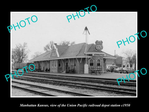 OLD LARGE HISTORIC PHOTO OF MANHATTAN KANSAS, THE UNION RAILROAD DEPOT c1960