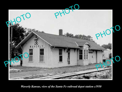 OLD LARGE HISTORIC PHOTO OF WAVERLY KANSAS, THE SANTA FE RAILROAD DEPOT c1950