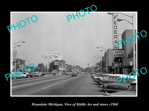 OLD HISTORIC PHOTO OF WYANDOTTE MICHIGAN, VIEW OF BIDDLE Ave & STORES c1960 1