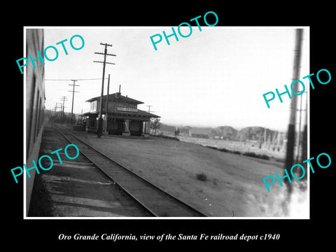 OLD LARGE HISTORIC PHOTO OF ORE GRANDE CALIFORNIA SANTE FE RAILROAD DEPOT c1940