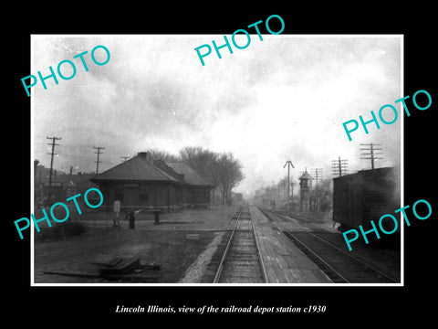 OLD LARGE HISTORIC PHOTO OF LINCOLN ILLINOIS, VIEW OF THE RAILROAD STATION c1930