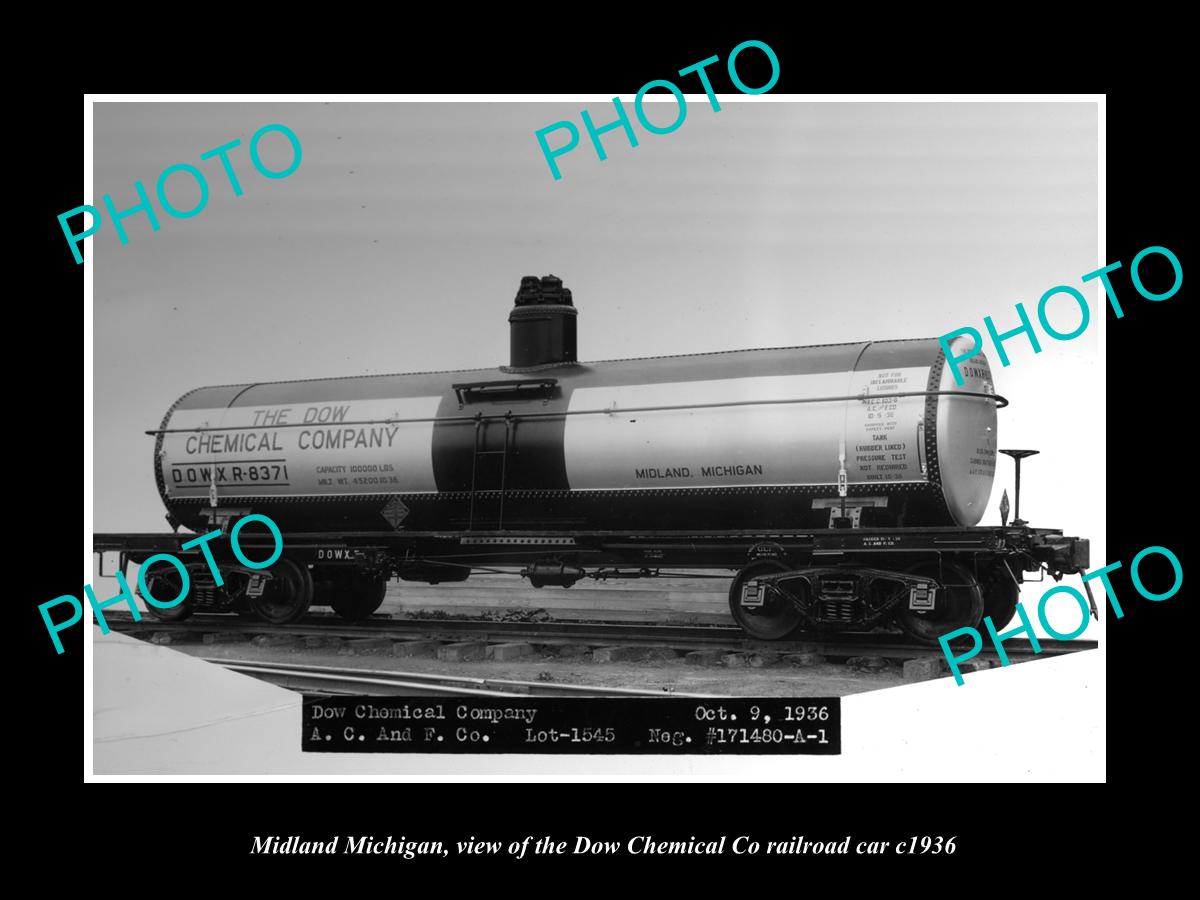 OLD LARGE HISTORIC PHOTO OF MIDLAND MICHIGAN, THE DOW Co RAILROAD CAR c1936