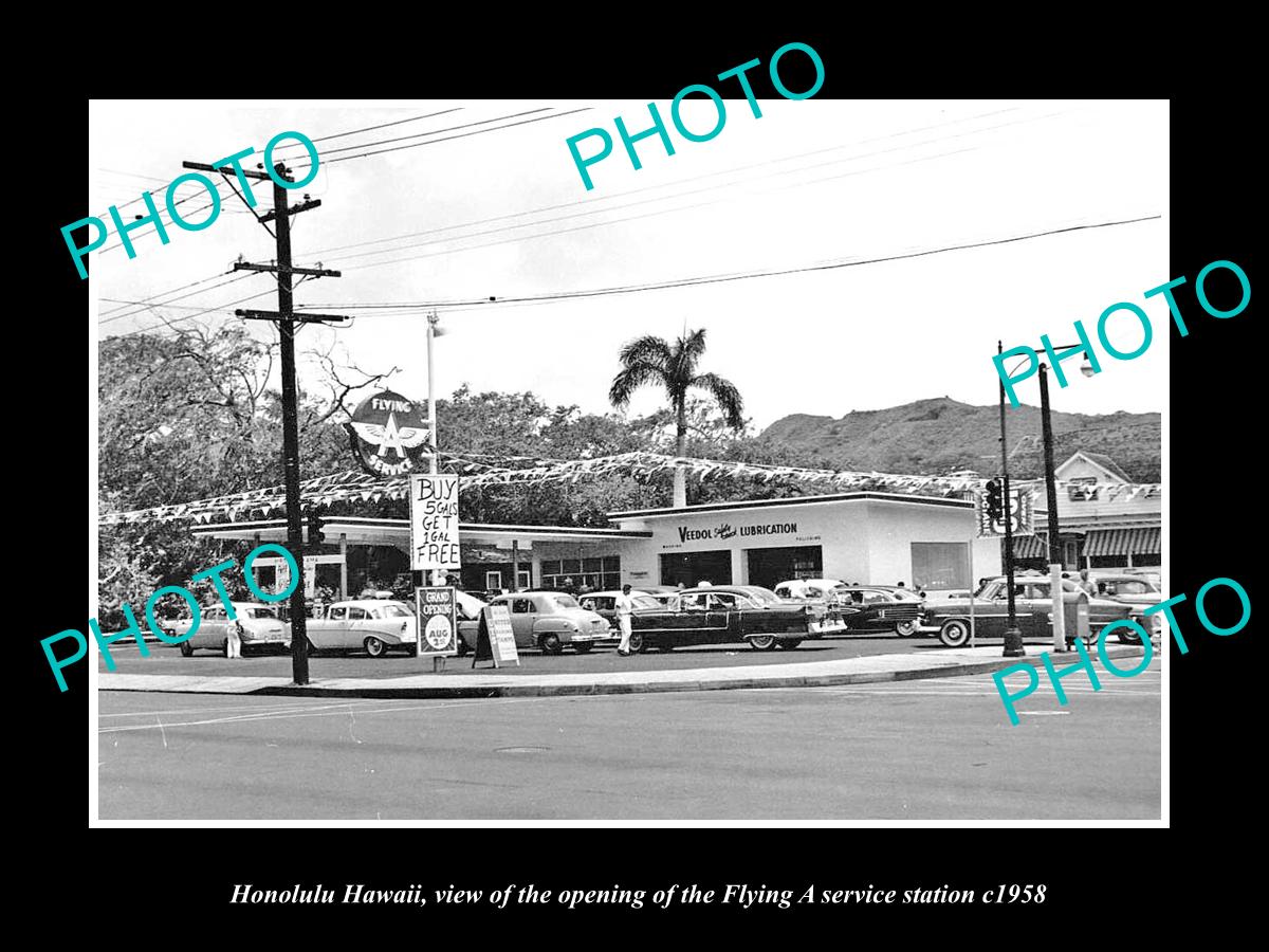 OLD LARGE HISTORIC PHOTO OF HONOLULU HAWAII, THE FLYING A SERVICE STATION c1958