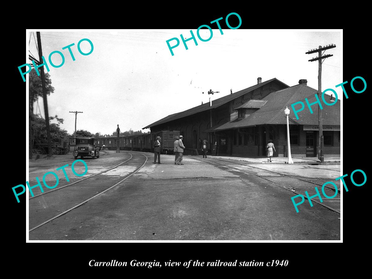 OLD LARGE HISTORIC PHOTO OF CARROLLTON GEORGIA, THE RAILROAD STATION c1940