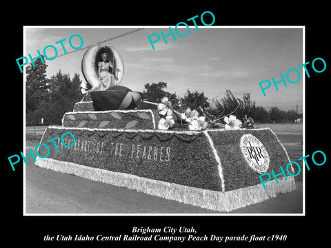 OLD LARGE HISTORIC PHOTO OF BRIGHAM CITY UTAH, THE UIC RAILROAD Co FLOAT c1940