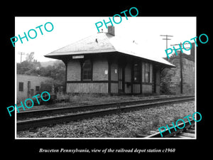 OLD LARGE HISTORIC PHOTO OF BRUCETON PENNSYLVANIA, THE RAILROAD STATION c1960