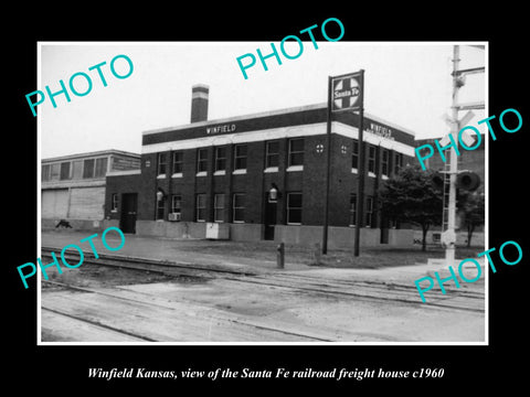 OLD LARGE HISTORIC PHOTO OF WINFIELD KANSAS SANTA FE RAILROAD FREIGHT HOUSE 1960