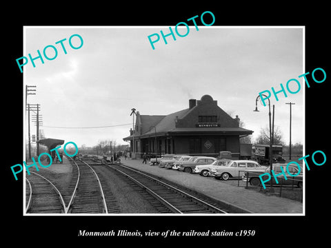 OLD LARGE HISTORIC PHOTO OF MONMOUTH ILLINOIS, THE RAILROAD DEPOT STATION c1950