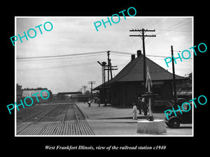 OLD LARGE HISTORIC PHOTO OF WEST FRANKFORT ILLINOIS, THE RAILROAD STATION c1940