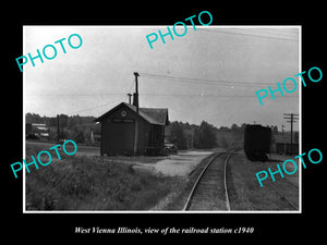 OLD LARGE HISTORIC PHOTO OF WEST VIENNA ILLINOIS, RAILROAD DEPOT STATION c1940