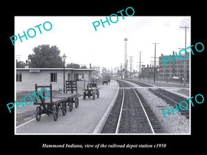 OLD LARGE HISTORIC PHOTO OF HAMMOND INDIANA, THE RAILROAD DEPOT STATION c1950