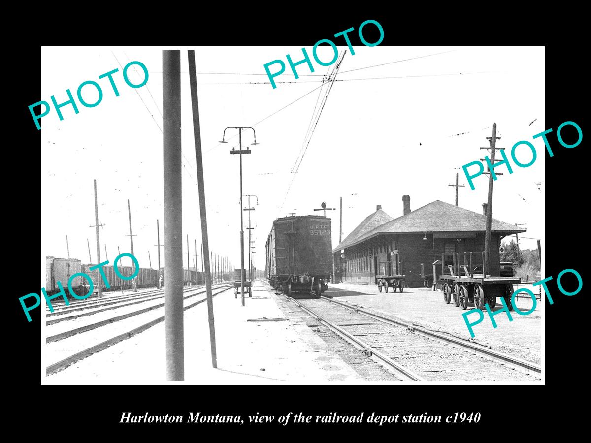 OLD LARGE HISTORIC PHOTO OF HARLOWTON MONTANA, THE RAILROAD DEPOT STATION c1940