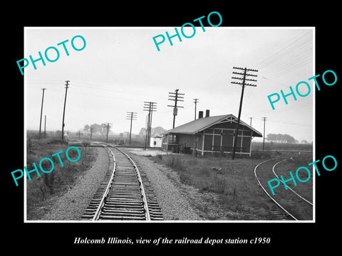 OLD LARGE HISTORIC PHOTO OF HOLCOMB ILLINOIS, THE RAILROAD DEPOT STATION c1950