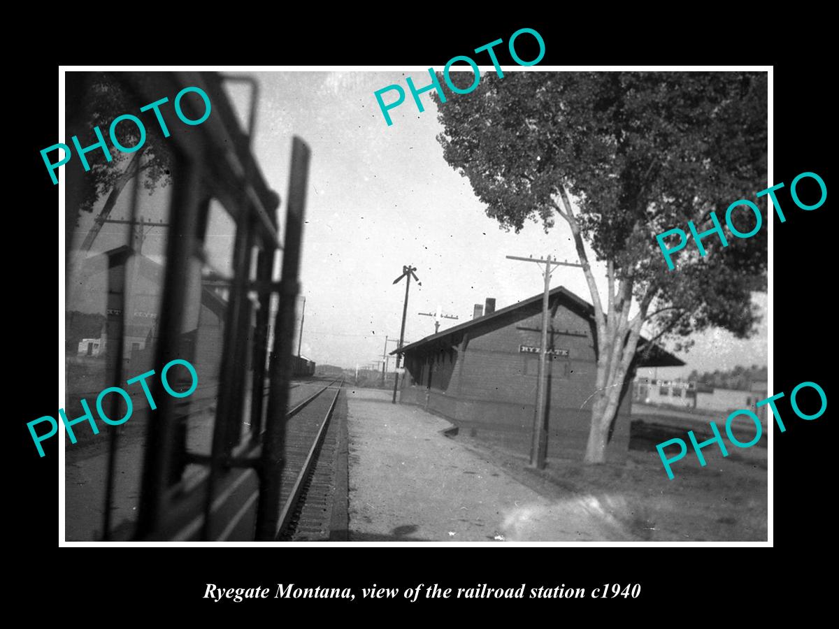 OLD LARGE HISTORIC PHOTO OF RYEGATE MONTANA, THE RAILROAD DEPOT STATION c1940