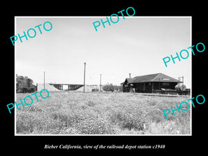 OLD LARGE HISTORIC PHOTO OF BIEBER CALIFORNIA, THE RAILROAD DEPOT STATION c1940