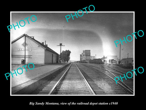 OLD LARGE HISTORIC PHOTO OF BIG SANDY MONTANA, THE RAILROAD DEPOT STATION c1940