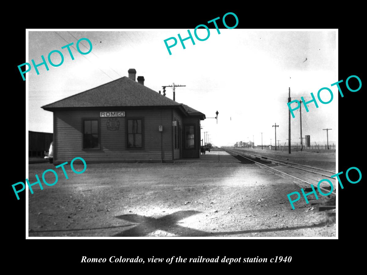 OLD LARGE HISTORIC PHOTO OF ROMEO COLORADO, THE RAILROAD DEPOT STATION c1940