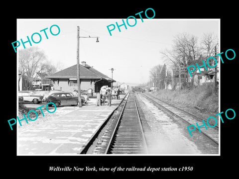 OLD LARGE HISTORIC PHOTO OF WELLSVILLE NEW YORK, THE RAILROAD DEPOT STATION 1950