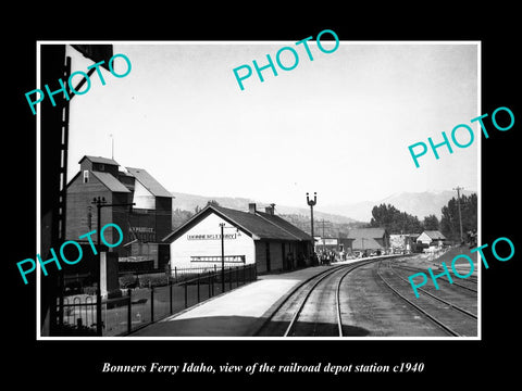 OLD LARGE HISTORIC PHOTO OF BONNERS FERRY IDAHO THE RAILROAD DEPOT STATION c1940