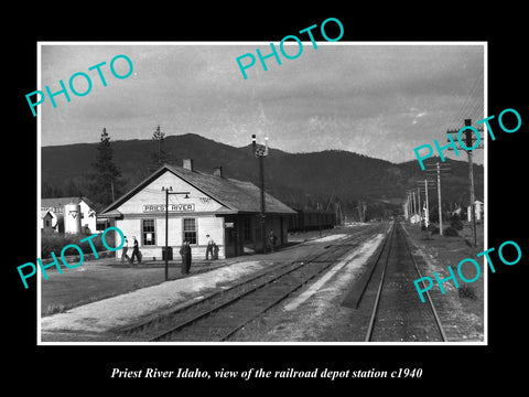 OLD LARGE HISTORIC PHOTO OF PRIEST RIVER IDAHO, THE RAILROAD DEPOT STATION c1940