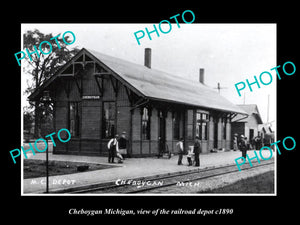 OLD LARGE HISTORIC PHOTO OF CHEBOYGAN MICHIGAN, RAILROAD DEPOT STATION c1890