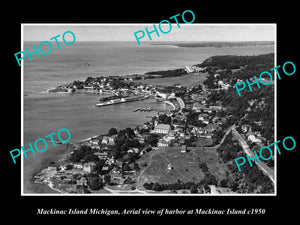 OLD LARGE HISTORIC PHOTO OF MACKINAC ISLAND MICHIGAN, AERIAL VIEW OF TOWN c1950