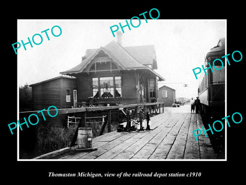 OLD LARGE HISTORIC PHOTO OF THOMASTON MICHIGAN, RAILROAD DEPOT STATION c1910