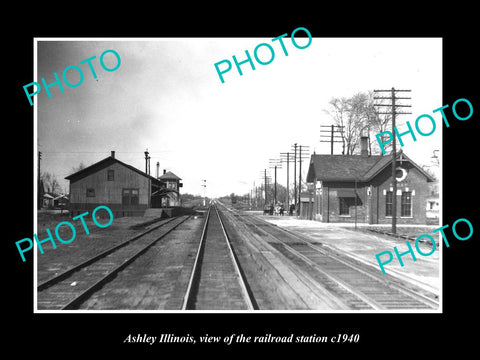 OLD LARGE HISTORIC PHOTO OF ASHLEY ILLINOIS, THE RAILROAD DEPOT STATION c1940