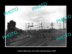 OLD LARGE HISTORIC PHOTO OF CARLTON MINNESOTA, THE RAILROAD DEPOT STATION 1940 2